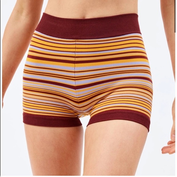 Nagnata Yoni Shorts and Lucid Bra Top Set in Cuba Stripe - Picture 6 of 11